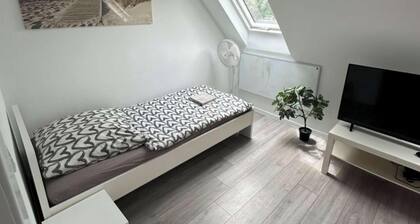 Zentral gelegenes Apartment am Bunter Garten in Mönchengladbach