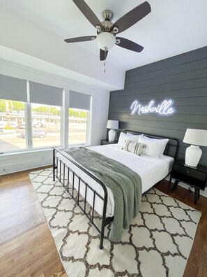 2 habitaciones, tabla de planchar con plancha y wifi gratis 