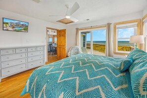 7 bedrooms, desk, free WiFi, bed sheets