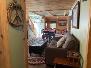 TV, fireplace, books - Cozy Cottage w/ Lil' Pond, Fenced Yard & Firepit (Dog friendly!) (Bethel)