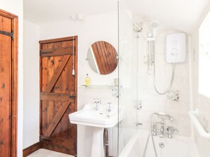 Shower - Myrtle Cottage (Hayle)