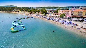 Beach - Villa Zara by Istrabook (Medulin)