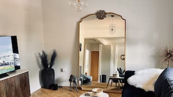 Apartment | Living room