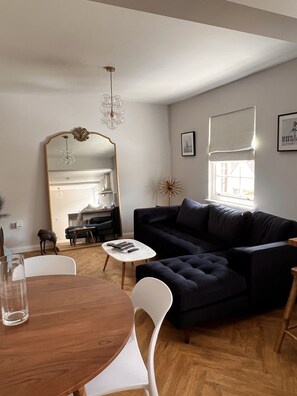 Apartment | Living room