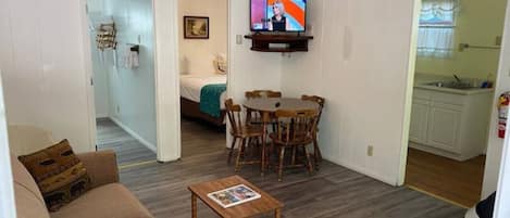 WiFi、ベッドシーツ