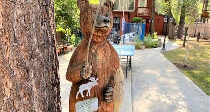 Charming Timber Haven Lodge (1BRM-4guest) Cabin #4