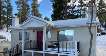 Cozy Lake-View Lodge Cabin #3 (2 BR Near Village)