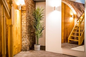 Interior - Großzügige Wohnung in Berlin Mitte für 6 Gäste (Berlin)