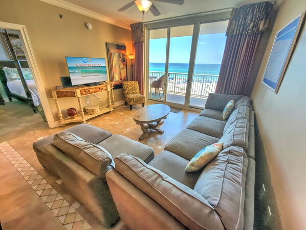 Smart TV, DVD player