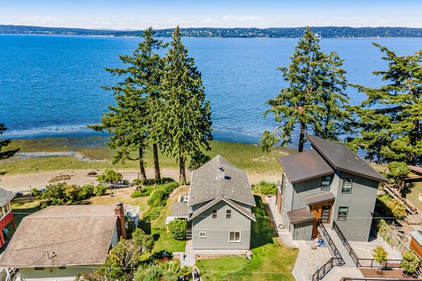 Exterior - Remodeled waterfront beauty with fast Wifi, sweeping views & beach access (Camano Island)