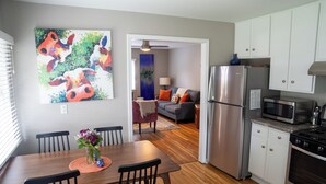 Unclassified image, 5 of 33, button - 1742 Uptown | 3 bed, walk to Mayo St Marys Campus! (Rochester)