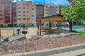 Exterior - Ground-floor condo with mini-fridge, central AC, & patio (Wisconsin Dells)