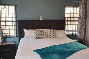 Villa, Multiple Beds | 3 bedrooms, iron/ironing board, free WiFi, bed sheets