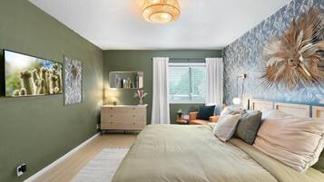 1 bedroom, iron/ironing board, free WiFi, bed sheets