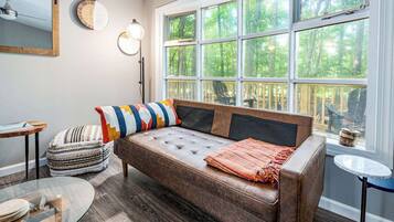 Téléviseur, foyer, bureau