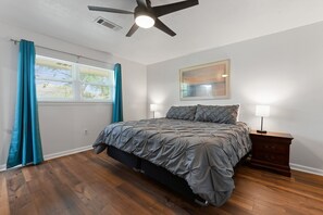 3 chambres, bureau, fer et planche Ă repasser, Wi-Fi gratuit