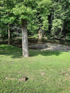 Exterior - Hidden Valley Campground (Mullens)