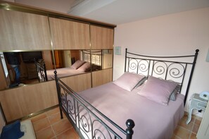 3 多间卧室、熨斗/熨衣板、旅行婴儿床、免费 WiFi