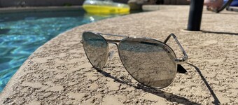 AZ Sun & Serenity: 4BR home w/Heated Pool, BBQ Island, Prime location– Sleeps 12