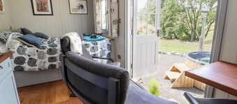 The Moorhen Retreat