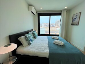 2 habitaciones, tabla de planchar con plancha y wifi gratis 