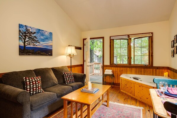 TV, peis og DVD-spiller