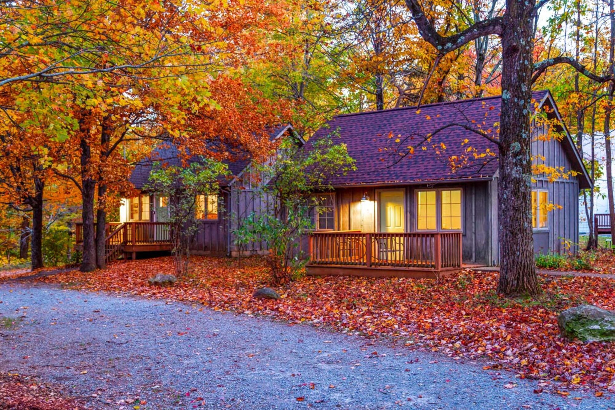 WhiteRock_Cabin_Exterior