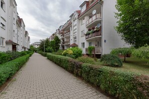 Exterior - Cozy Underground Studio Apartment Ochota (Warsaw)