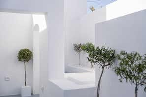 Exterior - Cycladic Suites & Spa  (Santorini)