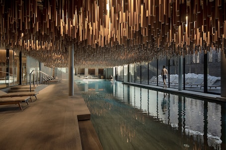 ์ค๋ด ์์์ฅ, ์ผ์ธ ์์์ฅ, ์์์ฅ ํ๋ผ์, ์ผ๊ด์ ์์