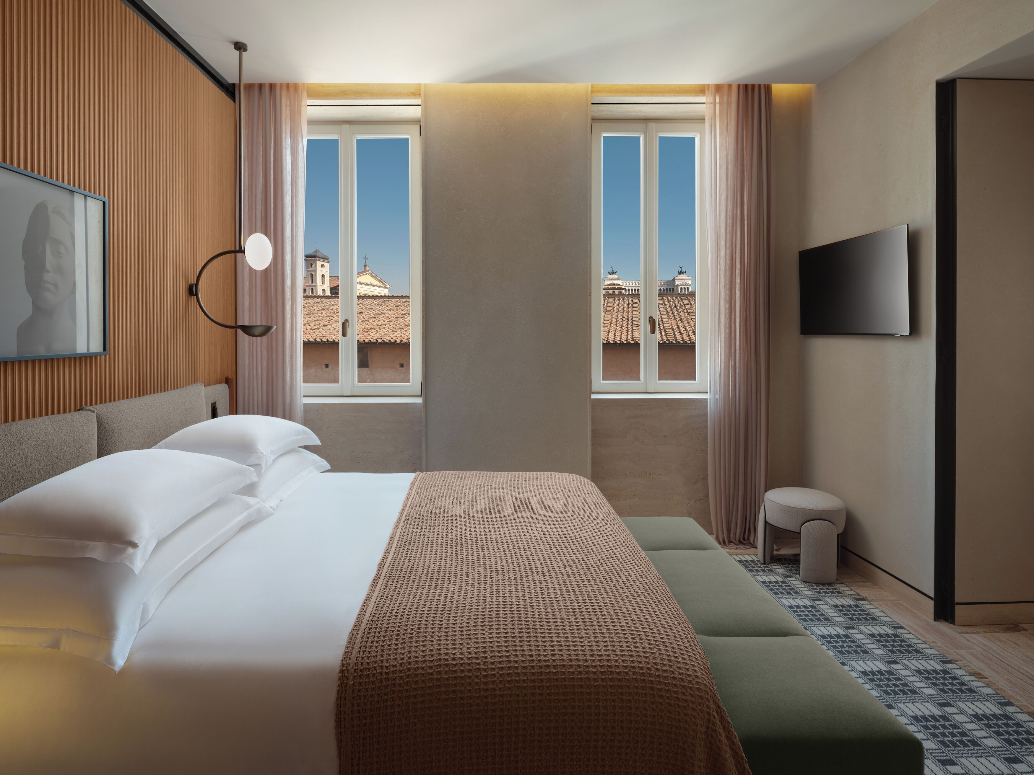 Lata Suite