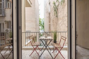 Exterior detail - Elegant Mavili Suite by Cloudkeys (Athens)