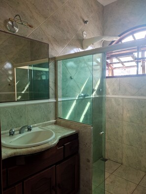 Deluxe Room | Bathroom - Mahanna (Cabo Frio)
