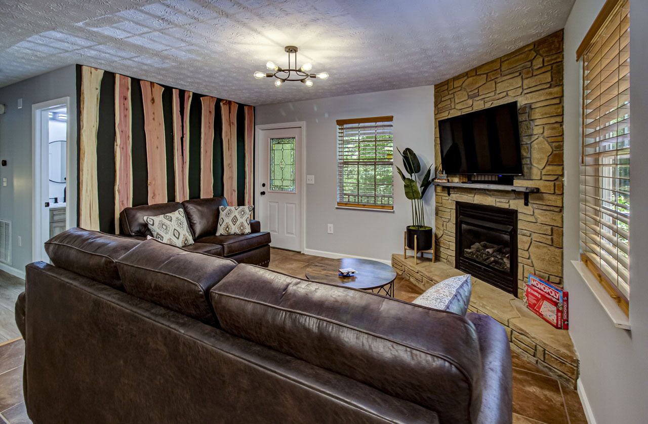 Smart TV, fireplace, video games
