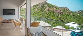 Sweet Hill Villa Alba