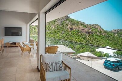 Sweet Hill Villa Alba