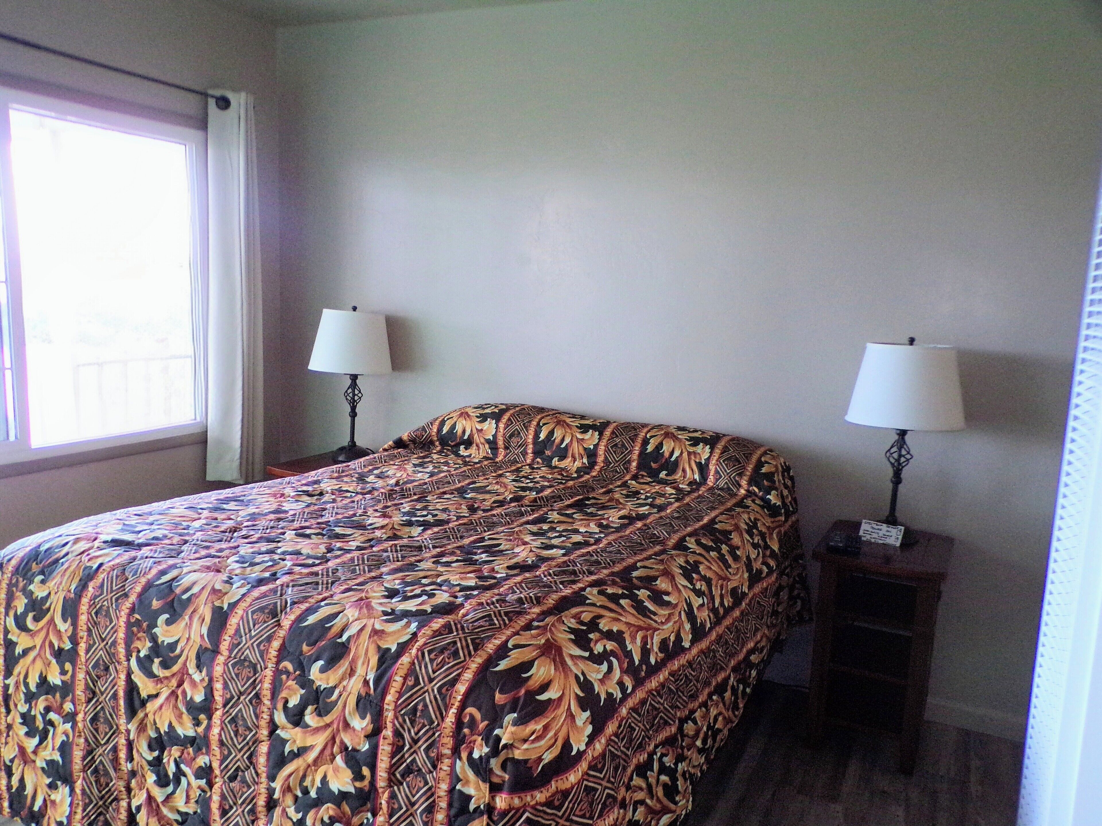 Enkeltrom – basic | Individuelt dekorert, individuelt innredet og wi-fi (inkludert)