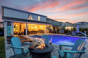 Outdoor pool, a heated pool