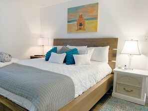 2 bedrooms, desk, iron/ironing board, free WiFi