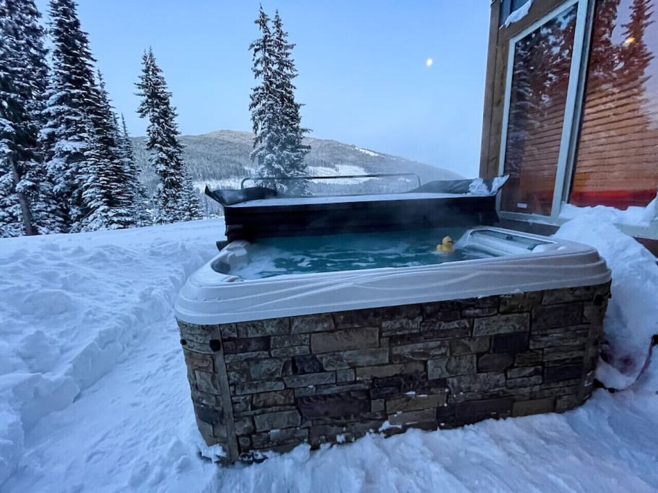 Bain à remous extérieur