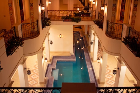 Front of property. Gran Hotel Victoria