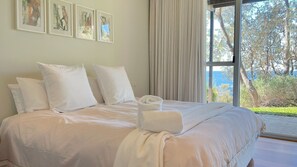 5 habitaciones, tabla de planchar con plancha y wifi gratis 
