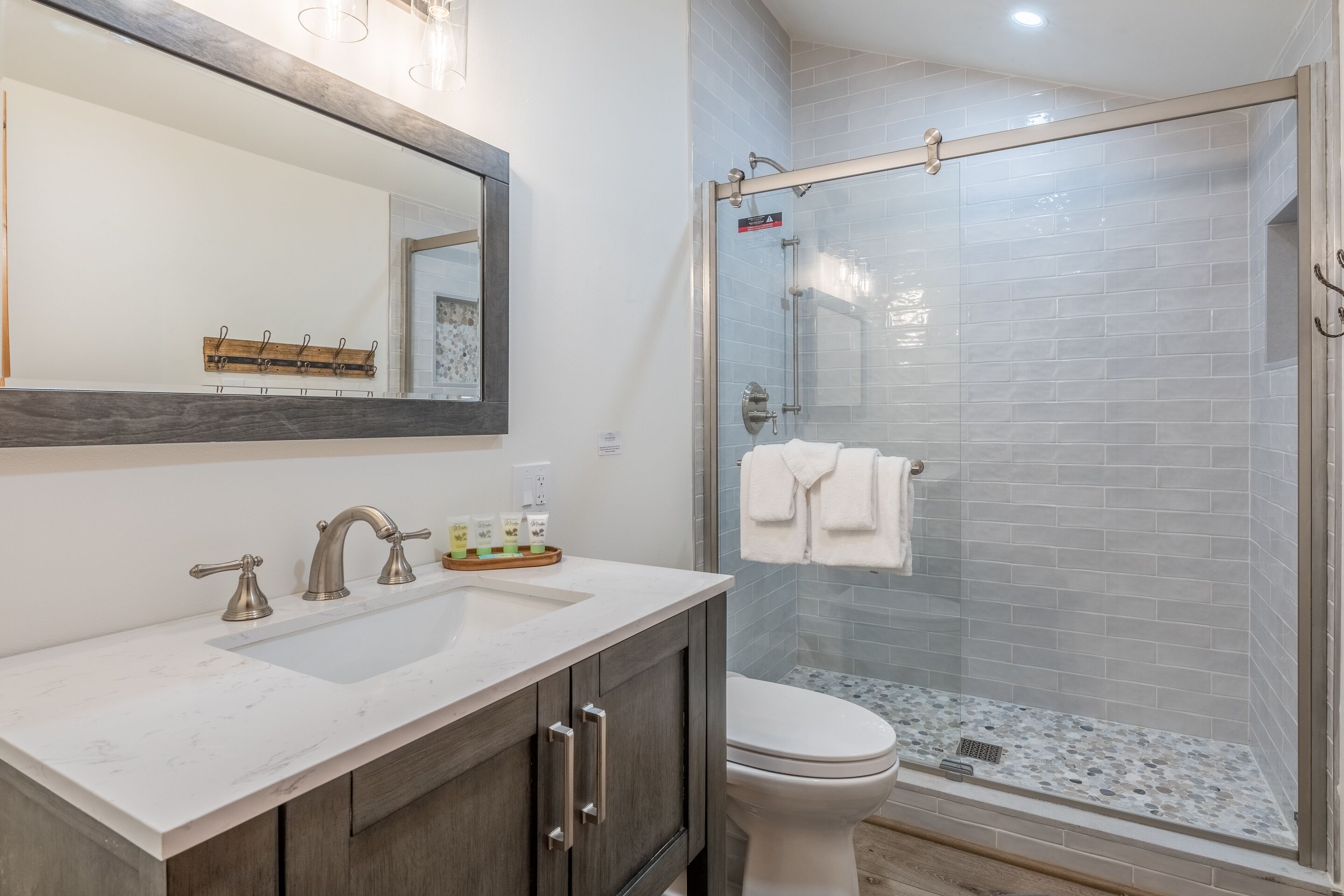 Bathtub, hair dryer, towels
