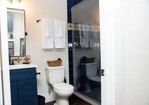 Douche, sèche-cheveux