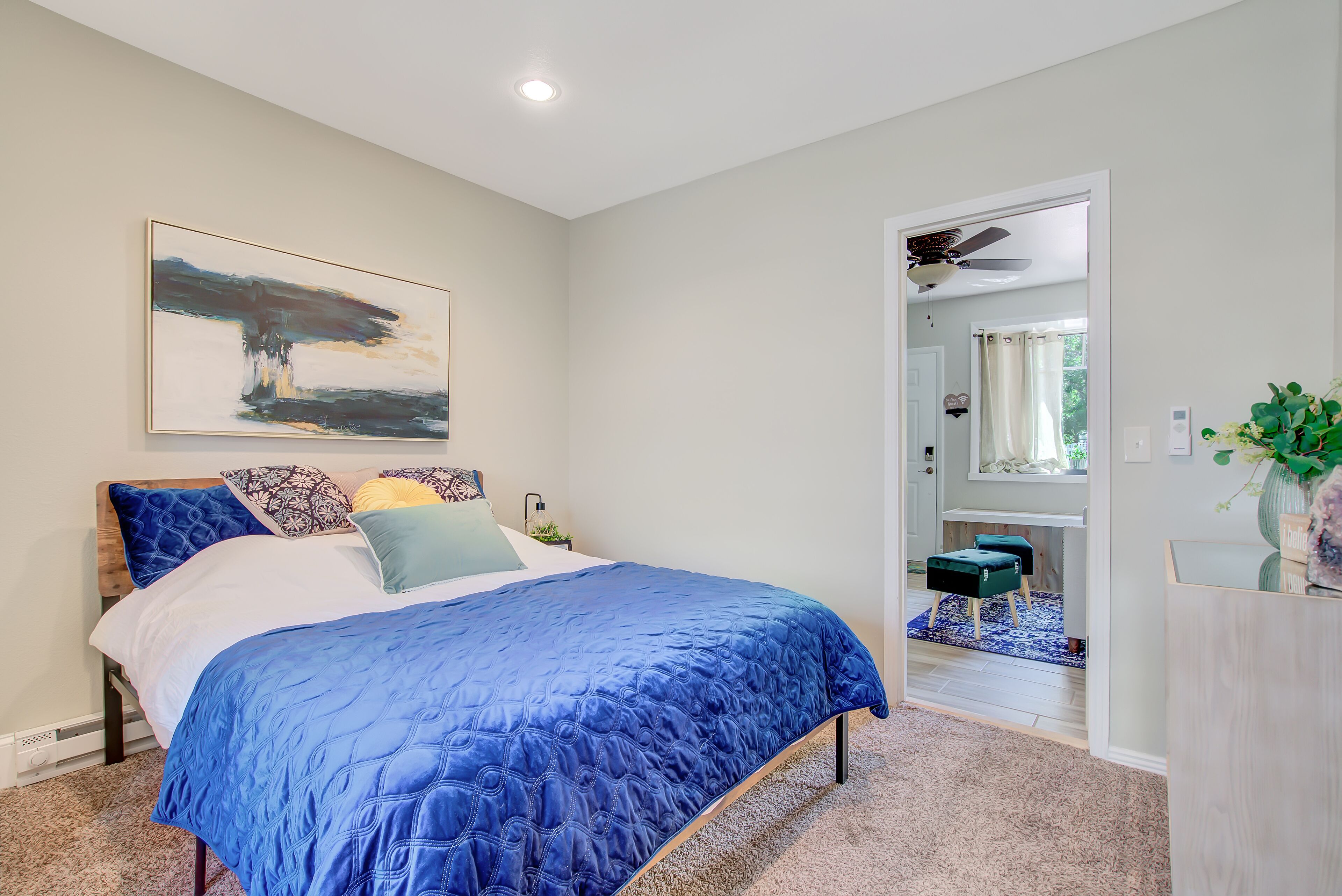 1 bedroom, desk, travel cot, free WiFi