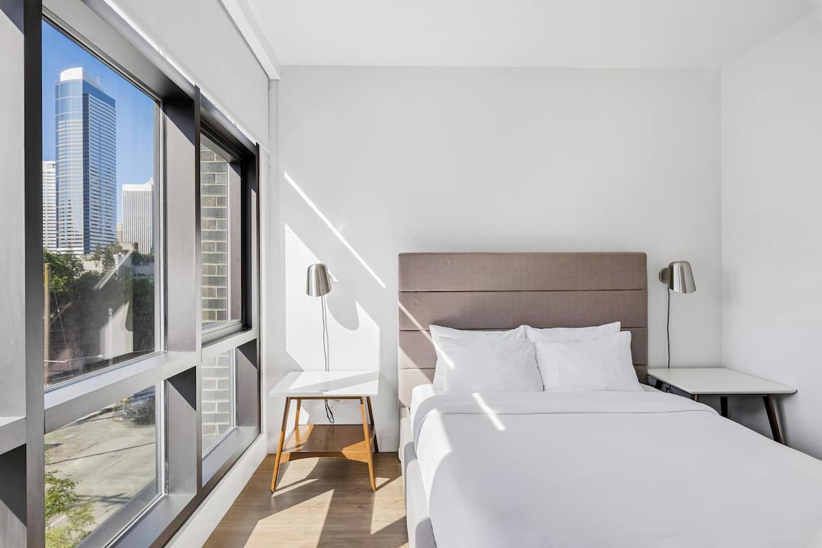 Junior 1 Bedroom (Self Check-in)