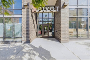 Front of property - Kasa Capitol Hill Seattle (Seattle)