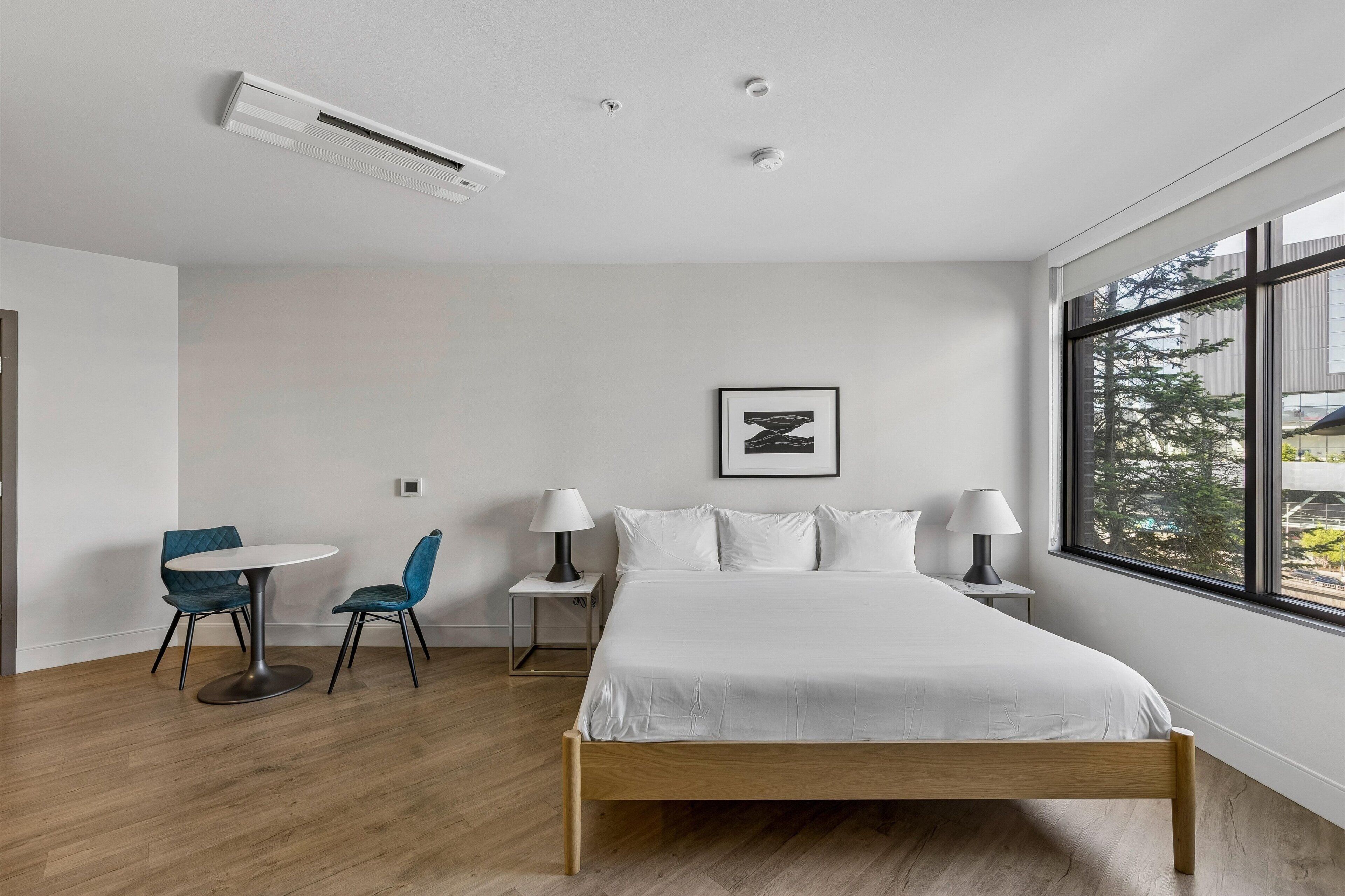 Accessible King Studio (Self Check-in) | Premium bedding, individually decorated, individually furnished
