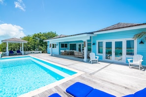 屋外プール