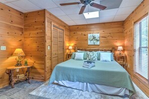 4 chambres, fer et planche à repasser, Wi-Fi, draps fournis